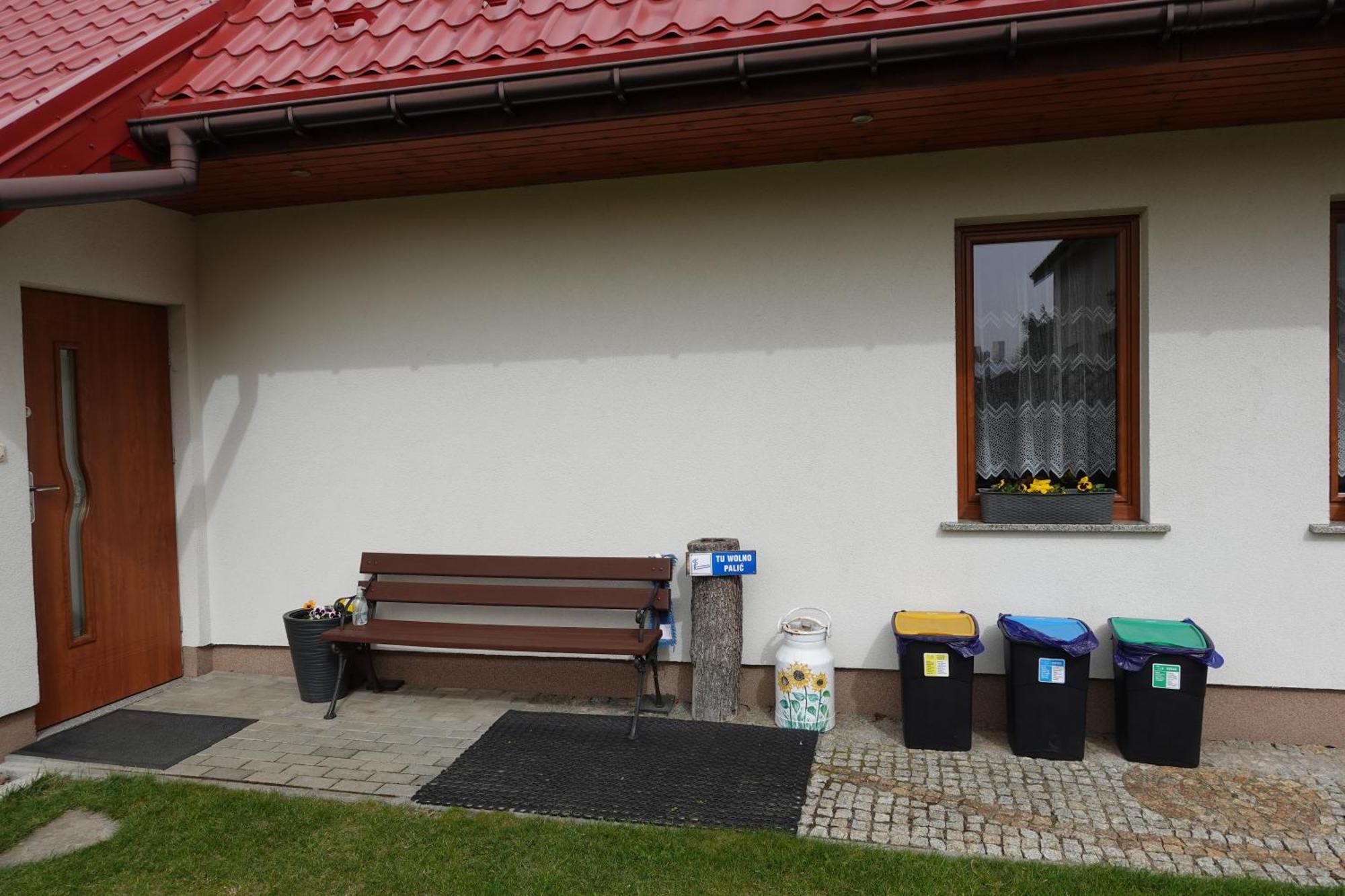 Mala Chatka Caloroczny Domek Krzeszow  Kültér fotó